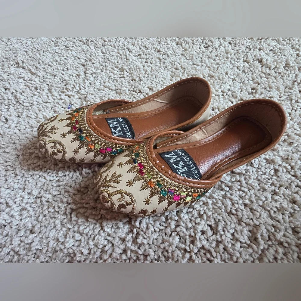Cream Embroidered Kids Khussa/Jutti with Multicolor Beading